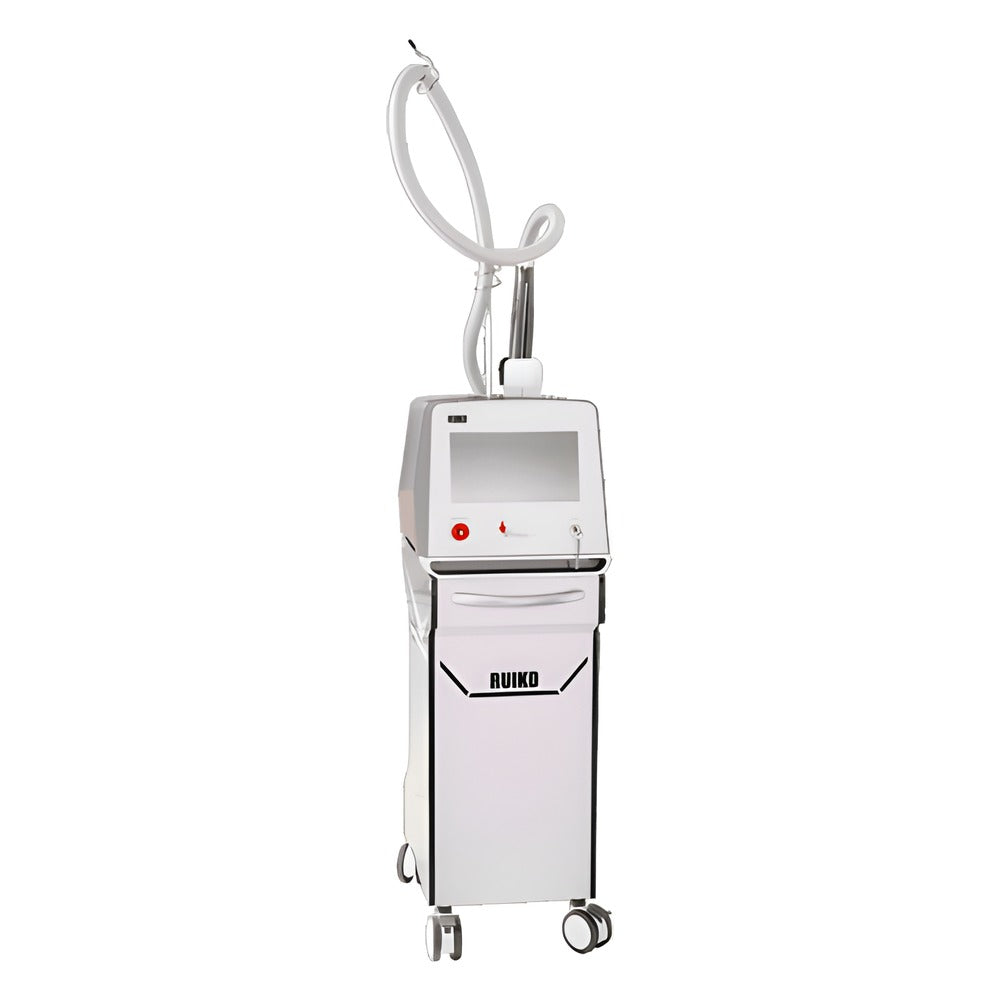 Q-Switched Nd:YAG Laser with Xenon Lamp and Water Cooling